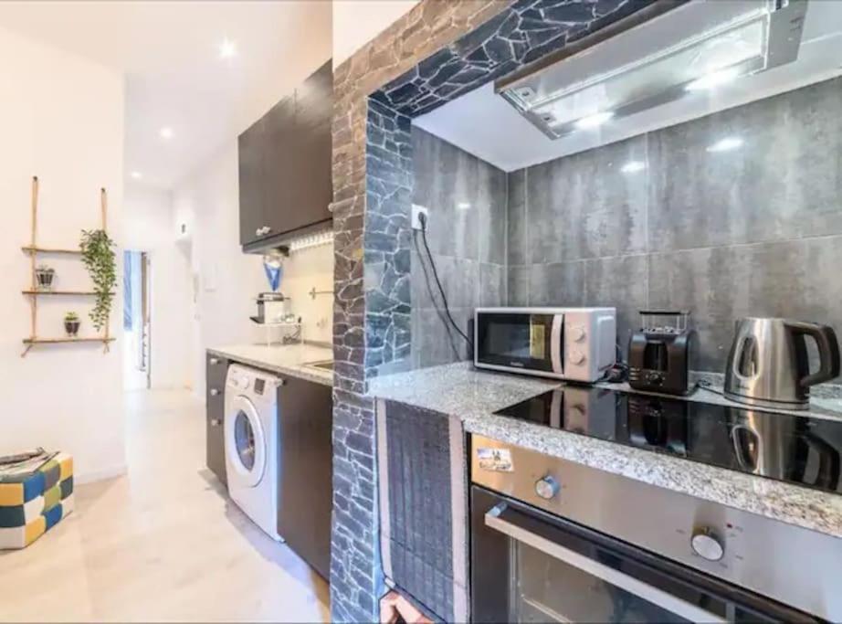 Modern Rustic Apartment In Graca ลิสบอน ภายนอก รูปภาพ
